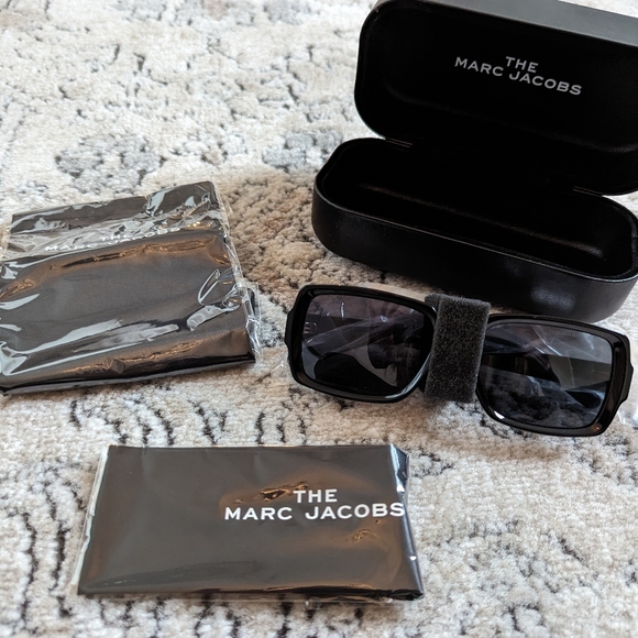 Marc Jacobs sunglasses - Picture 6 of 6